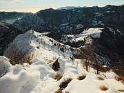 25 Vista verso Spettino e la Valle Brembana